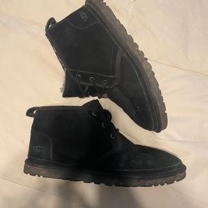 Ugg’s Men’s size 10